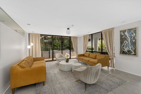 Pacific Towers Beach Resort - Sunshine Coast Tourism 10