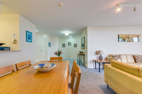 Pacific Towers Beach Resort - Sunshine Coast Tourism 44