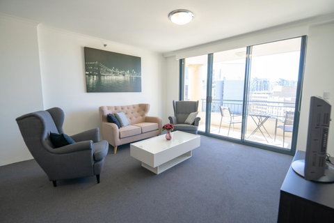 Castle Serviced Apartments - Sunshine Coast Tourism 22