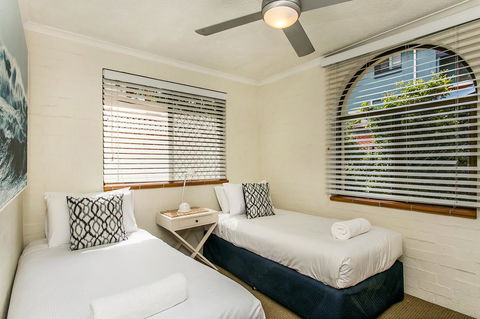 The Terraces Main Beach - Holiday Sunshine Coast 27