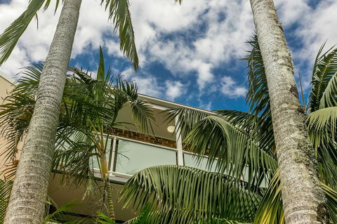 The Terraces Main Beach - Holiday Sunshine Coast 12