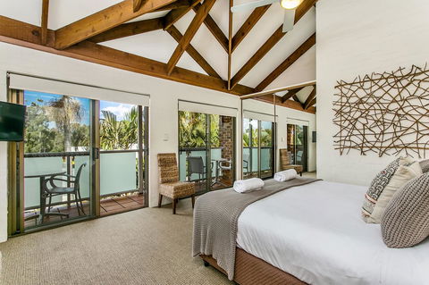 The Terraces Main Beach - Holiday Sunshine Coast 23
