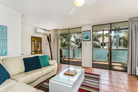 The Terraces Main Beach - Holiday Sunshine Coast 18