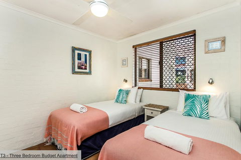 The Terraces Main Beach - Holiday Sunshine Coast 26