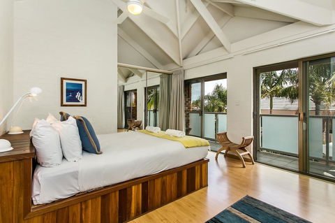 The Terraces Main Beach - Holiday Sunshine Coast 22