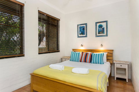 The Terraces Main Beach - Holiday Sunshine Coast 25