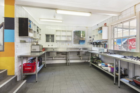 Summer House Kings Cross - Holiday Sunshine Coast 11