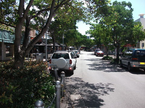Tomaree Lodge - Sunshine Coast Tourism 14
