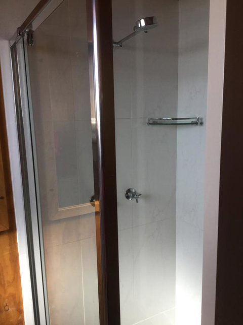 Jenolan Cabins - Sunshine Coast Tourism 10