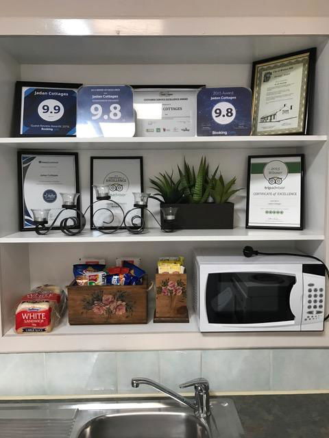 Jadan Cottages - Holiday Sunshine Coast 2