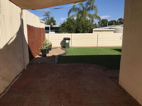 Jadan Cottages - Holiday Sunshine Coast 43