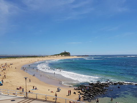 Arena Luxury Beachfront Apartment - Holiday Sunshine Coast 2