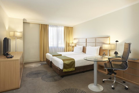 Holiday Inn Parramatta, An IHG Hotel - Holiday Sunshine Coast 0