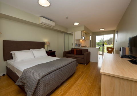 Cabarita Lake Apartments - Sunshine Coast Tourism 0