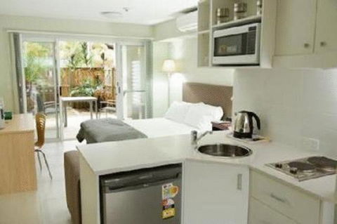 Cabarita Lake Apartments - Sunshine Coast Tourism 5