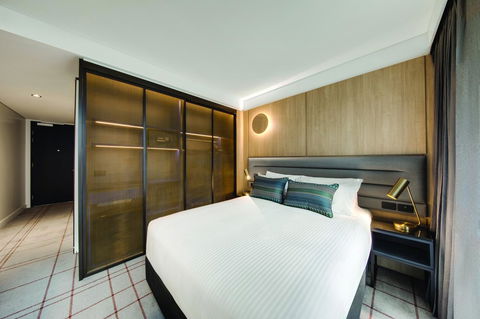 Vibe Hotel Sydney Darling Harbour - Sunshine Coast Tourism 21