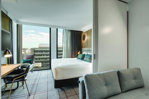 Vibe Hotel Sydney Darling Harbour - Sunshine Coast Tourism 28