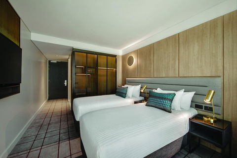 Vibe Hotel Sydney Darling Harbour - Sunshine Coast Tourism 13