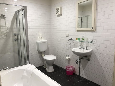 Sydney Harbour Bed And Breakfast - Sunshine Coast Tourism 30