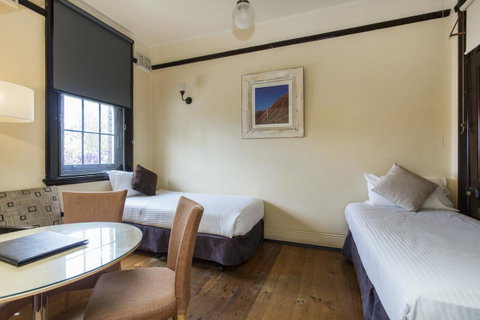 Sydney Harbour Bed And Breakfast - Sunshine Coast Tourism 37