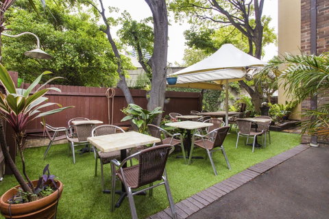 Sydney Harbour Bed And Breakfast - Sunshine Coast Tourism 2