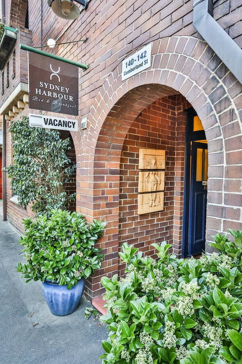 Sydney Harbour Bed And Breakfast - Sunshine Coast Tourism 29