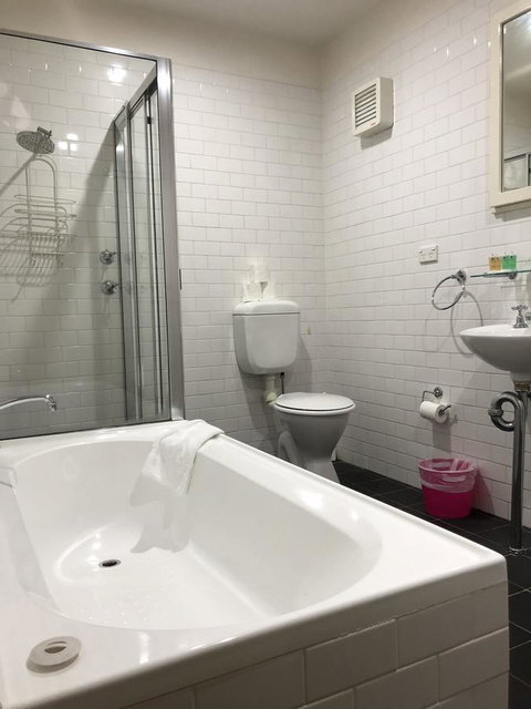 Sydney Harbour Bed And Breakfast - Sunshine Coast Tourism 31