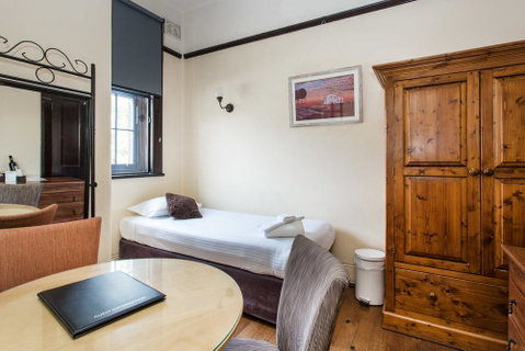 Sydney Harbour Bed And Breakfast - Sunshine Coast Tourism 19