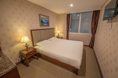 Megaboom City Hotel - Sunshine Coast Tourism 37