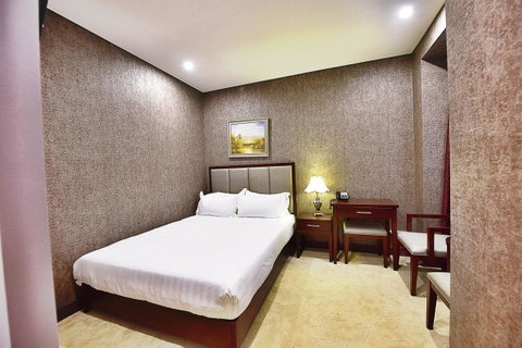 Megaboom City Hotel - Sunshine Coast Tourism 41