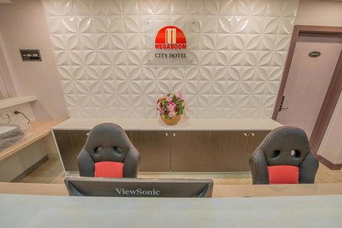 Megaboom City Hotel - Sunshine Coast Tourism 16