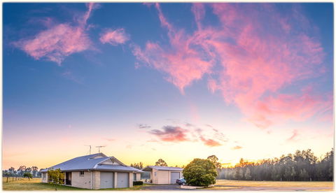 Madigan Wine Country Cottages - Sunshine Coast Tourism 30