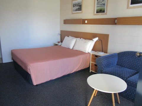 South Seas Motel - Sunshine Coast Tourism 4