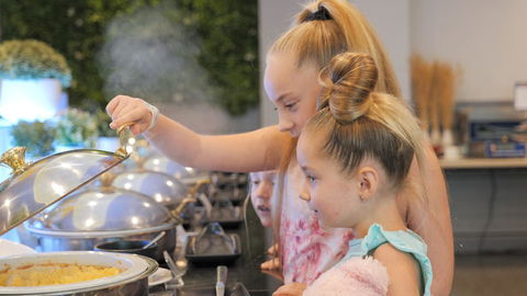 Crowne Plaza Sydney Airport, An IHG Hotel - Holiday Sunshine Coast 5