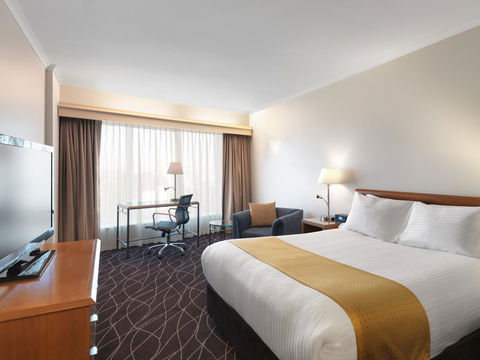 Crowne Plaza Sydney Airport, An IHG Hotel - Holiday Sunshine Coast 15