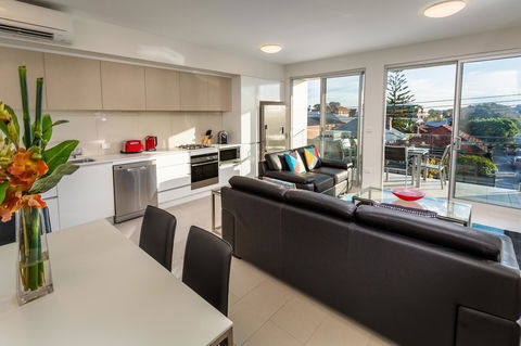 Hamilton Executive Apartments - Sunshine Coast Tourism 9