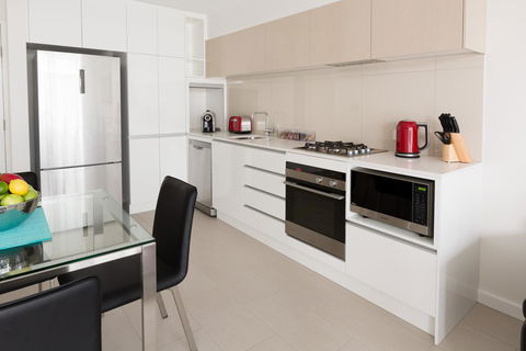 Hamilton Executive Apartments - Sunshine Coast Tourism 31