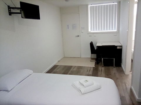 Appin Village Motel - Holiday Sunshine Coast 0