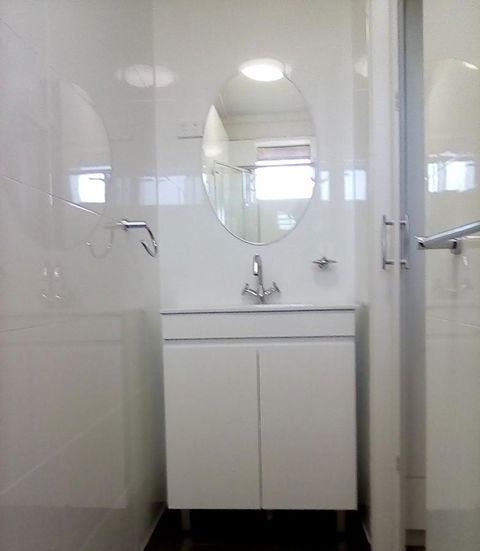 Appin Village Motel - Holiday Sunshine Coast 5