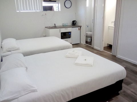 Appin Village Motel - Holiday Sunshine Coast 9