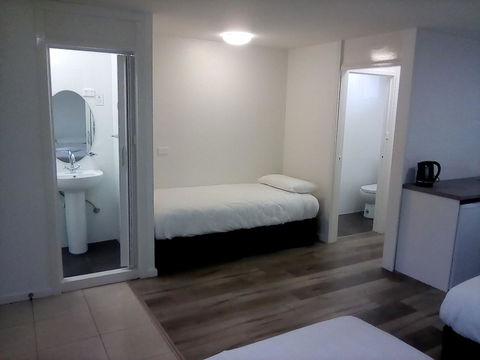 Appin Village Motel - Holiday Sunshine Coast 15