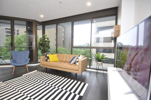 Orange Stay Sydney CBD - Sunshine Coast Tourism 4