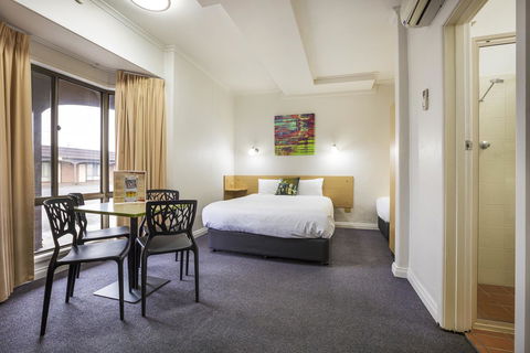 Boomerang Hotel - Sunshine Coast Tourism 22