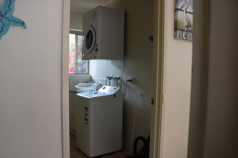 Beaches Apartments Merimbula - Sunshine Coast Tourism 20
