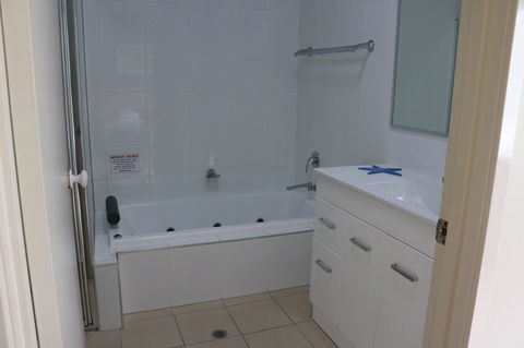 Beaches Apartments Merimbula - Sunshine Coast Tourism 1