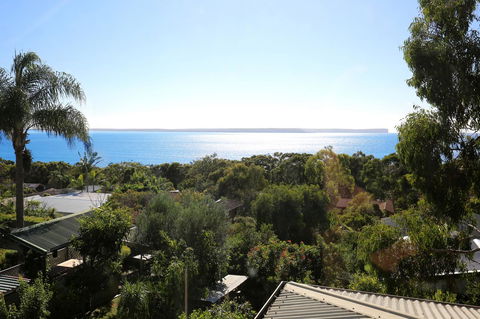Seaglass - Stunning Views Of Jervis Bay - Sunshine Coast Tourism 31