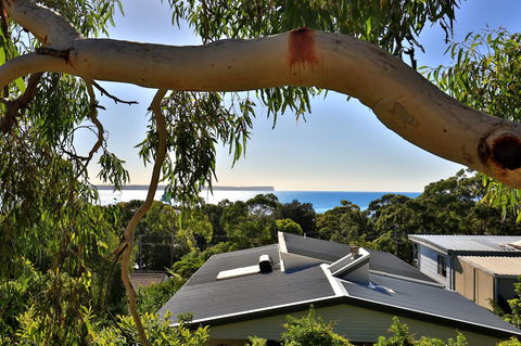 Seaglass - Stunning Views Of Jervis Bay - Sunshine Coast Tourism 24