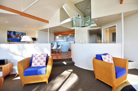 Seaglass - Stunning Views Of Jervis Bay - Sunshine Coast Tourism 1