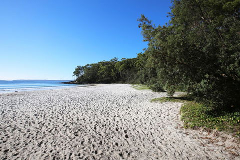 Seaglass - Stunning Views Of Jervis Bay - Sunshine Coast Tourism 36