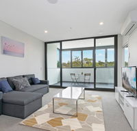 Stylish and Neat two bed apartment in Wentworth Point - Holiday Sunshine Coast